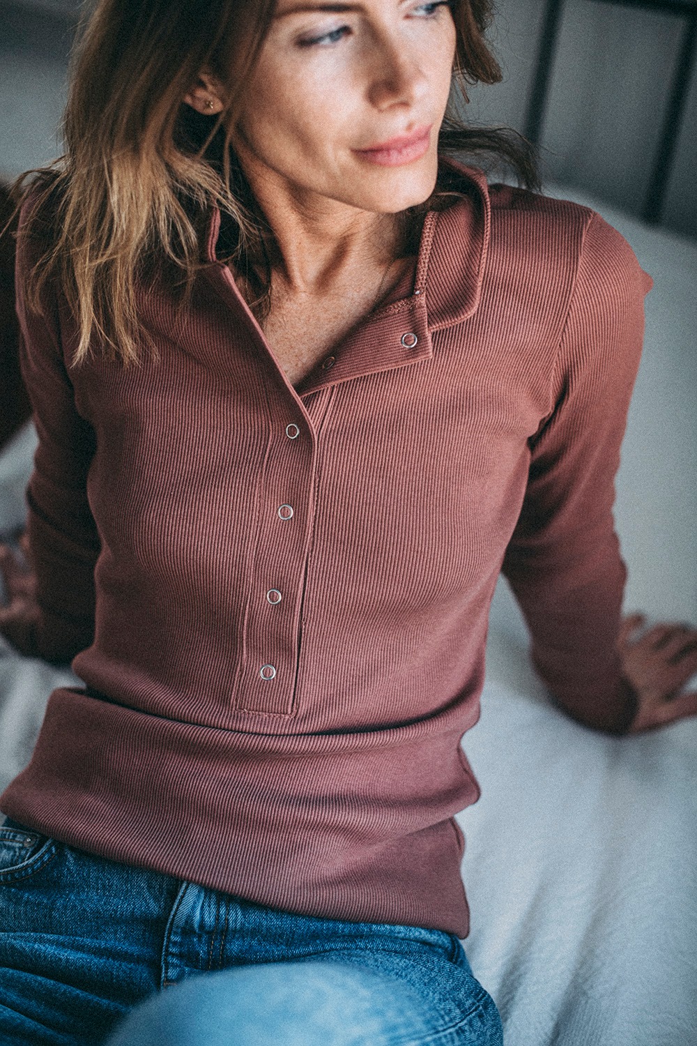 BY THE WAY LONGSLEEVE clay