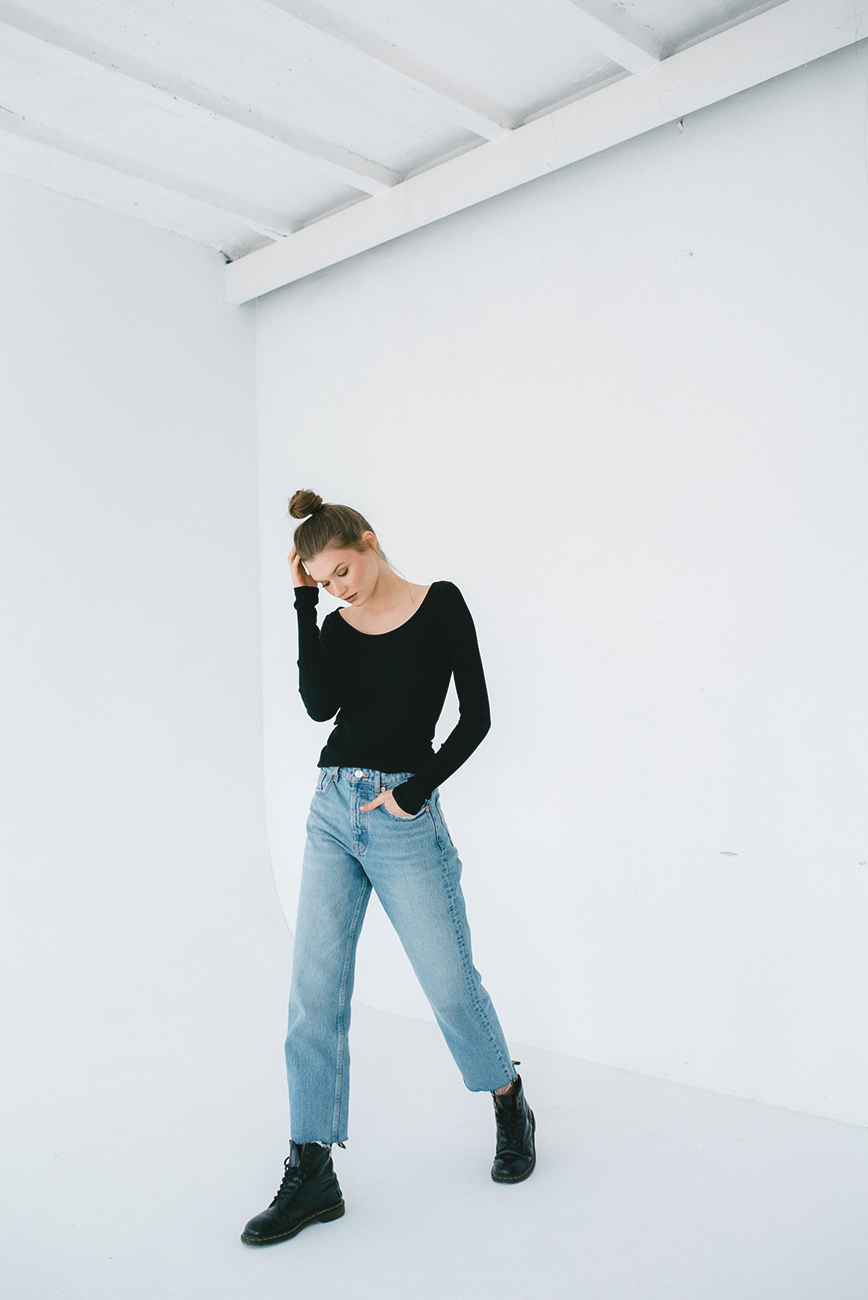 GRACE LONGSLEEVE black rozm. M (brak skaz, ostatnie sztuki)